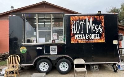 Hot Mess Pizza and Grill restaurant in Johnson City, TX